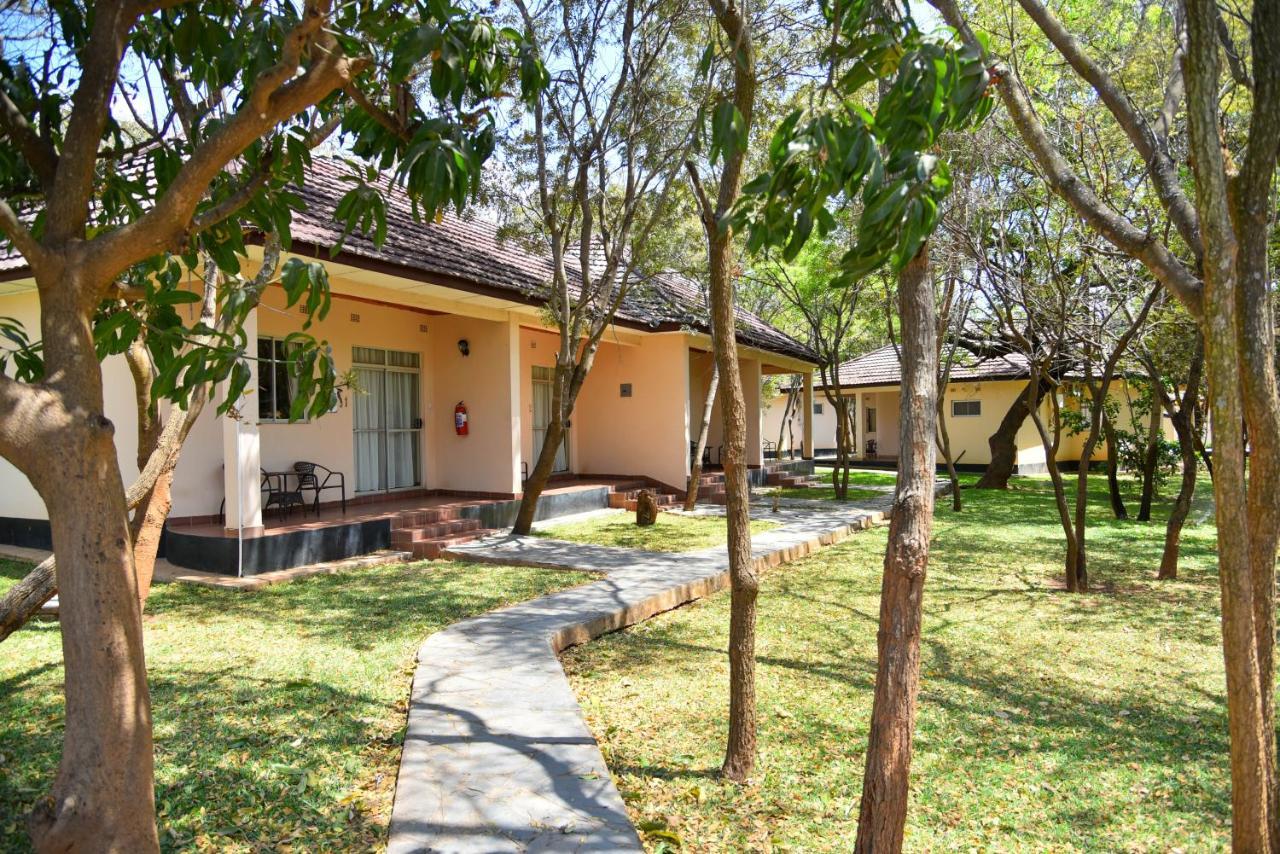 Chamba Valley Exotic Hotel Lusaka Dış mekan fotoğraf