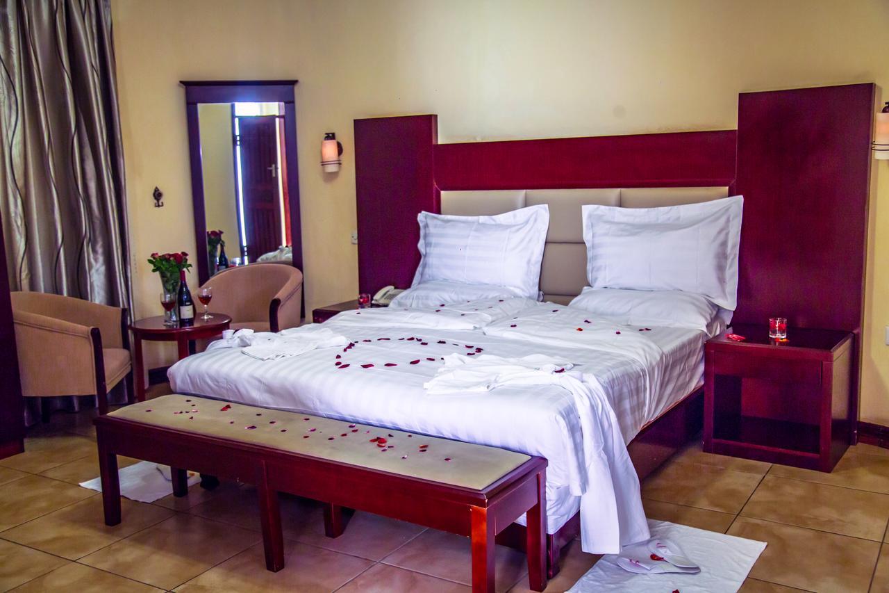 Chamba Valley Exotic Hotel Lusaka Dış mekan fotoğraf