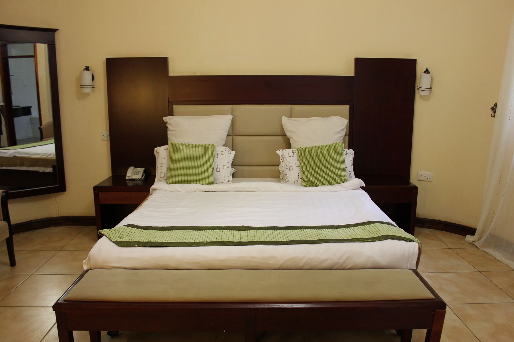 Chamba Valley Exotic Hotel Lusaka Dış mekan fotoğraf